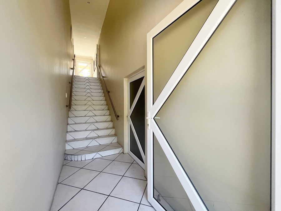 To Let 2 Bedroom Property for Rent in Joostenbergvlakte Western Cape